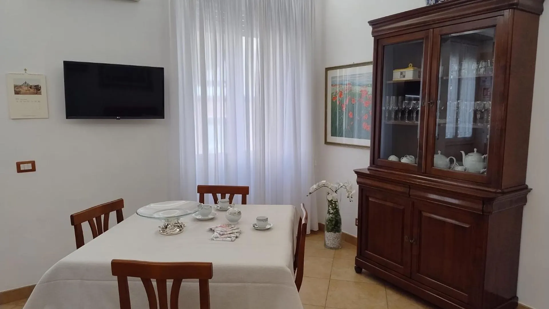 Alcinque - Casa Vacanze Rome 0*,  Italy